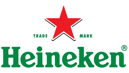 Goochelaar Bart Uriot aan het optreden bij de Heineken Experience